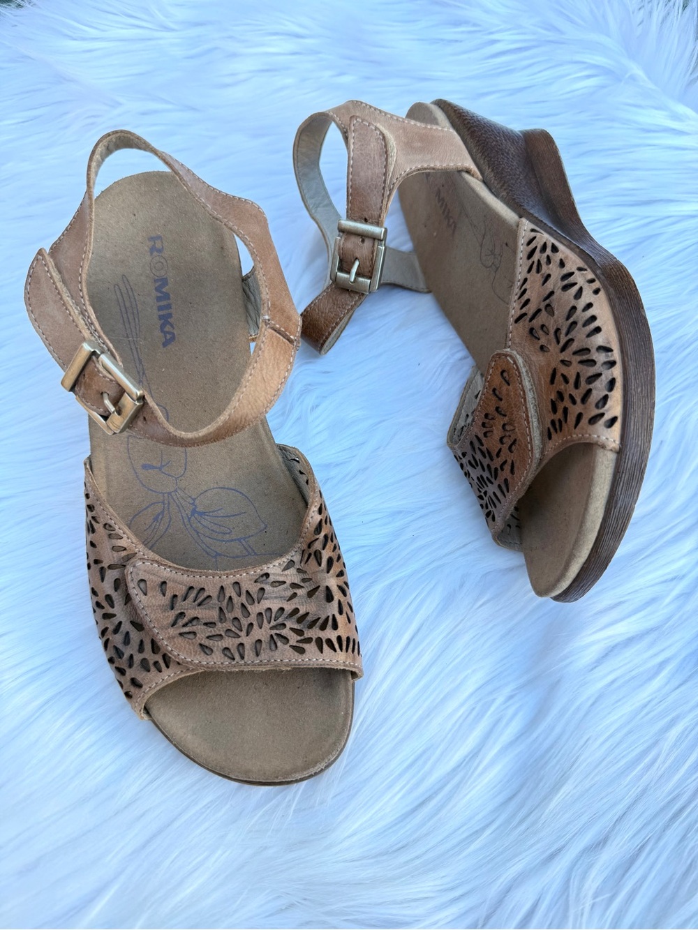 Romika Nevis 05 Wedge Sandals Size 37 EU / Size 6 US - Size 6.5 US Tan Leather
